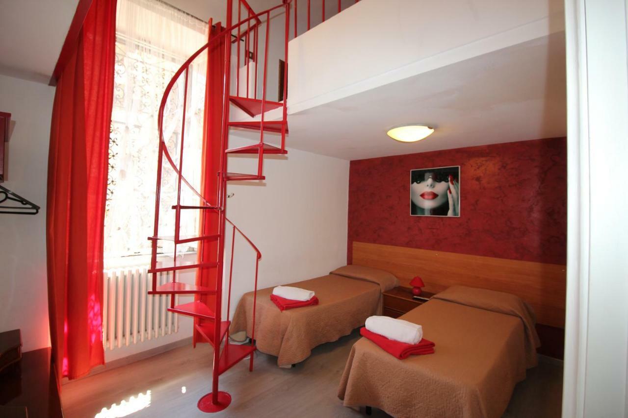 רומא Guesthouse Paradisio מראה חיצוני תמונה